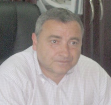 Ion Niculescu vrea înapoi la primărie salubrizarea şi căldura din Mangalia